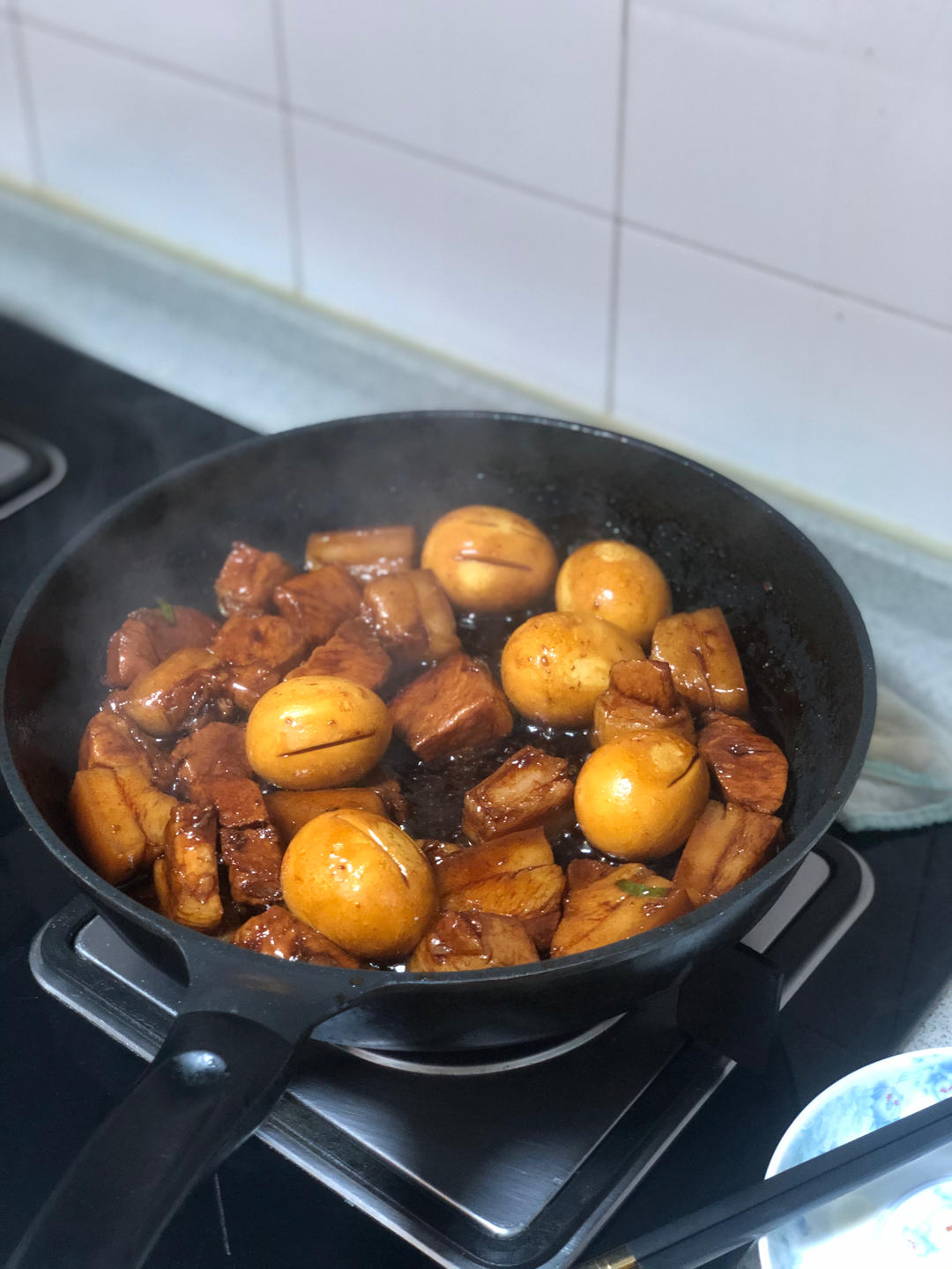 不焯水不放油的家常红烧肉