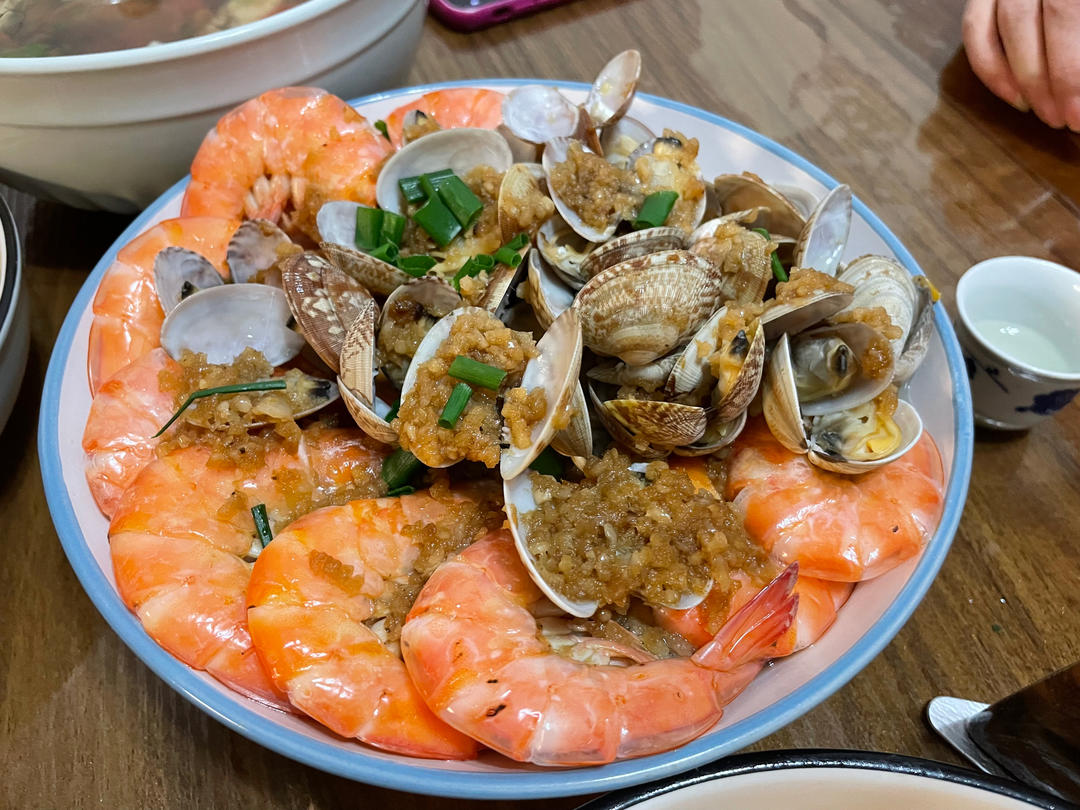 蒜蓉粉丝蒸双鲜（蒜蓉粉丝蒸花甲虾）