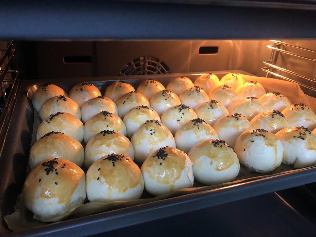 蛋黄酥（古早味）