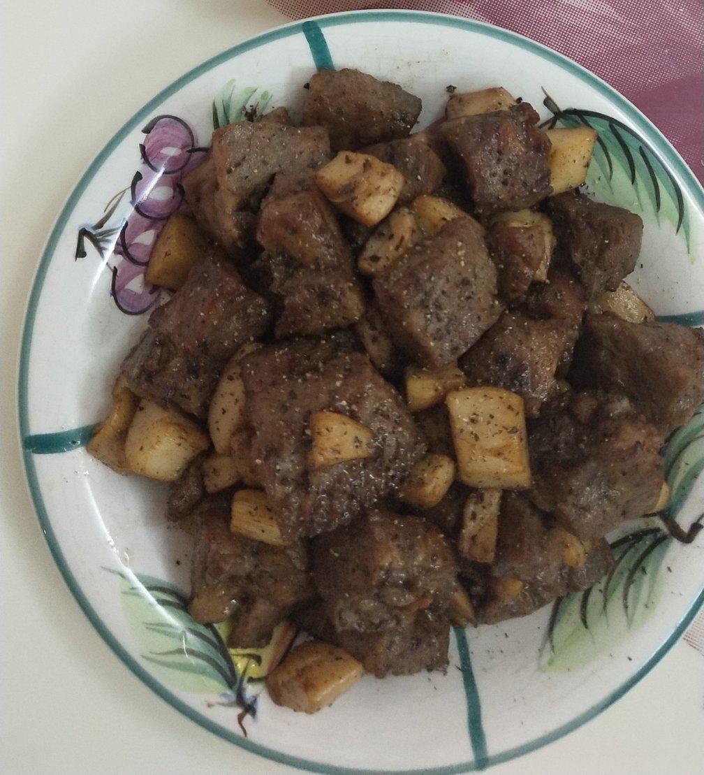 黑胡椒杏鲍菇牛肉粒