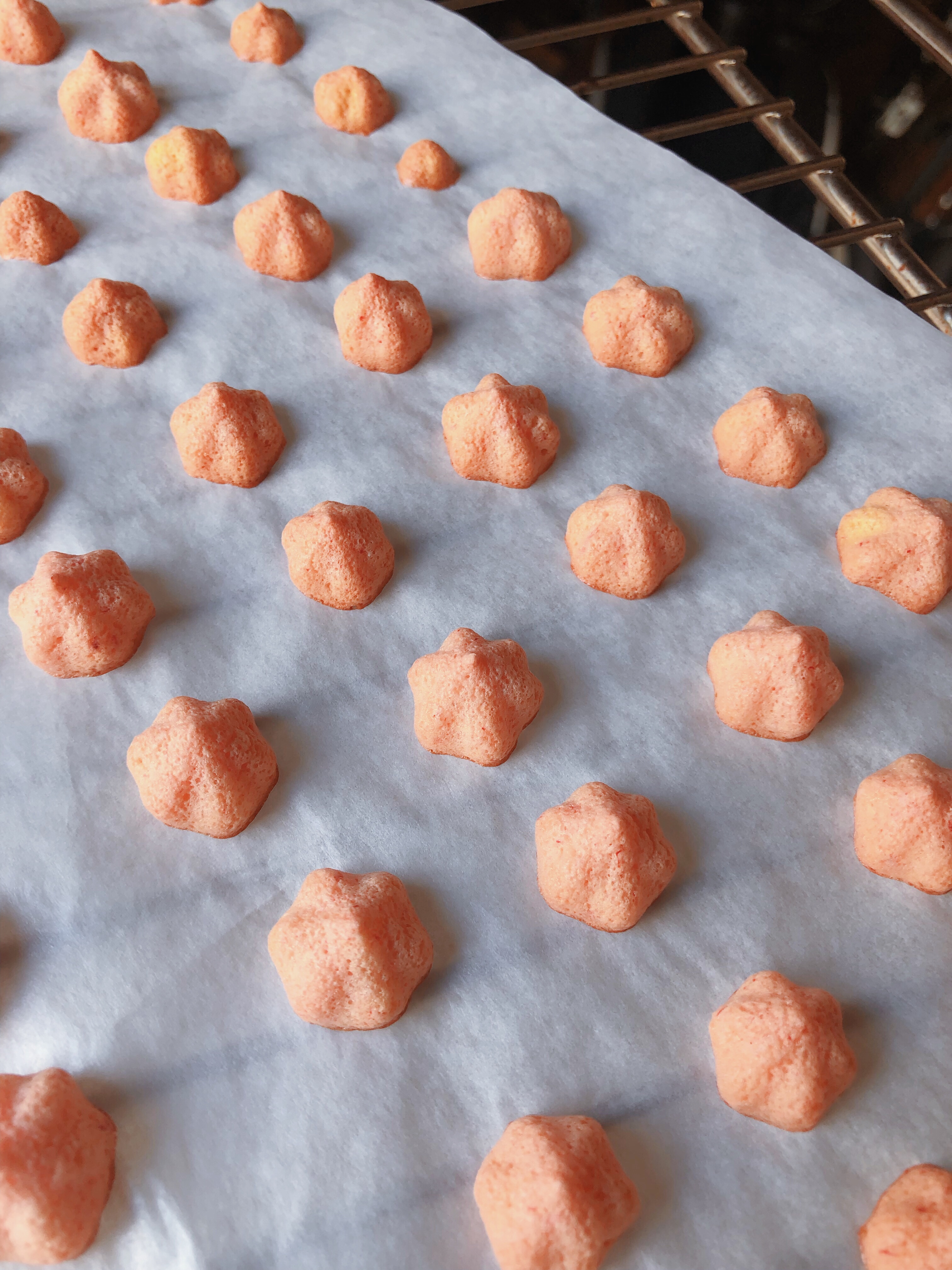 超级酥脆火龙果溶豆的做法 步骤9