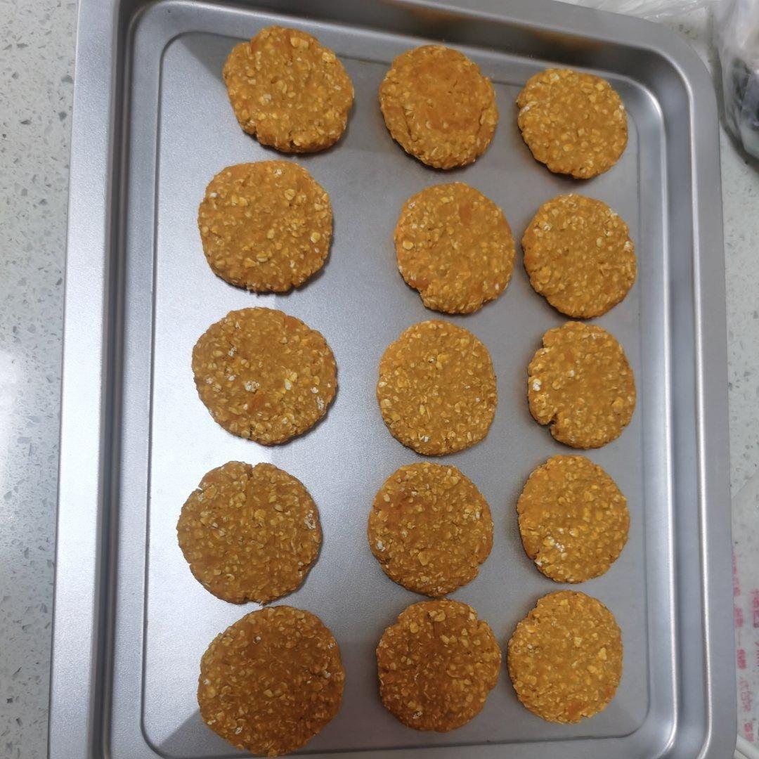 【减脂餐】超简单的红薯燕麦饼