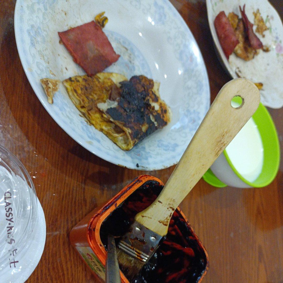 开店版第一次就成功的鸡蛋灌饼！刷酱配方