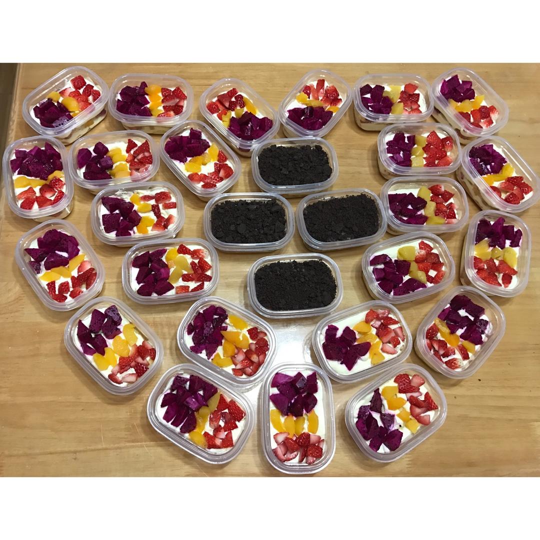 简单快手的便当饭盒水果盒子蛋糕