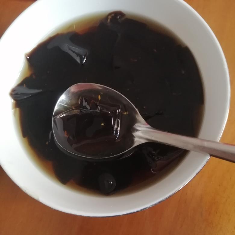 南昌薄荷凉豆腐，黑凉粉，烧仙草的做法