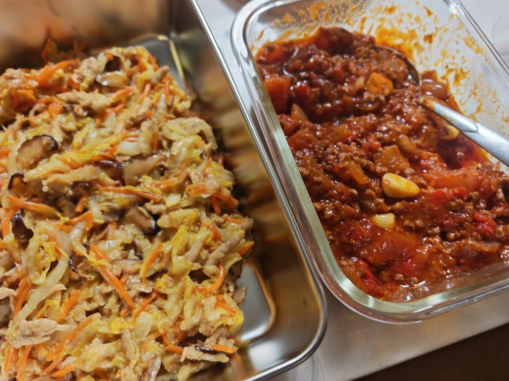 传统春卷的三部曲(黄芽菜香菇肉丝馅)