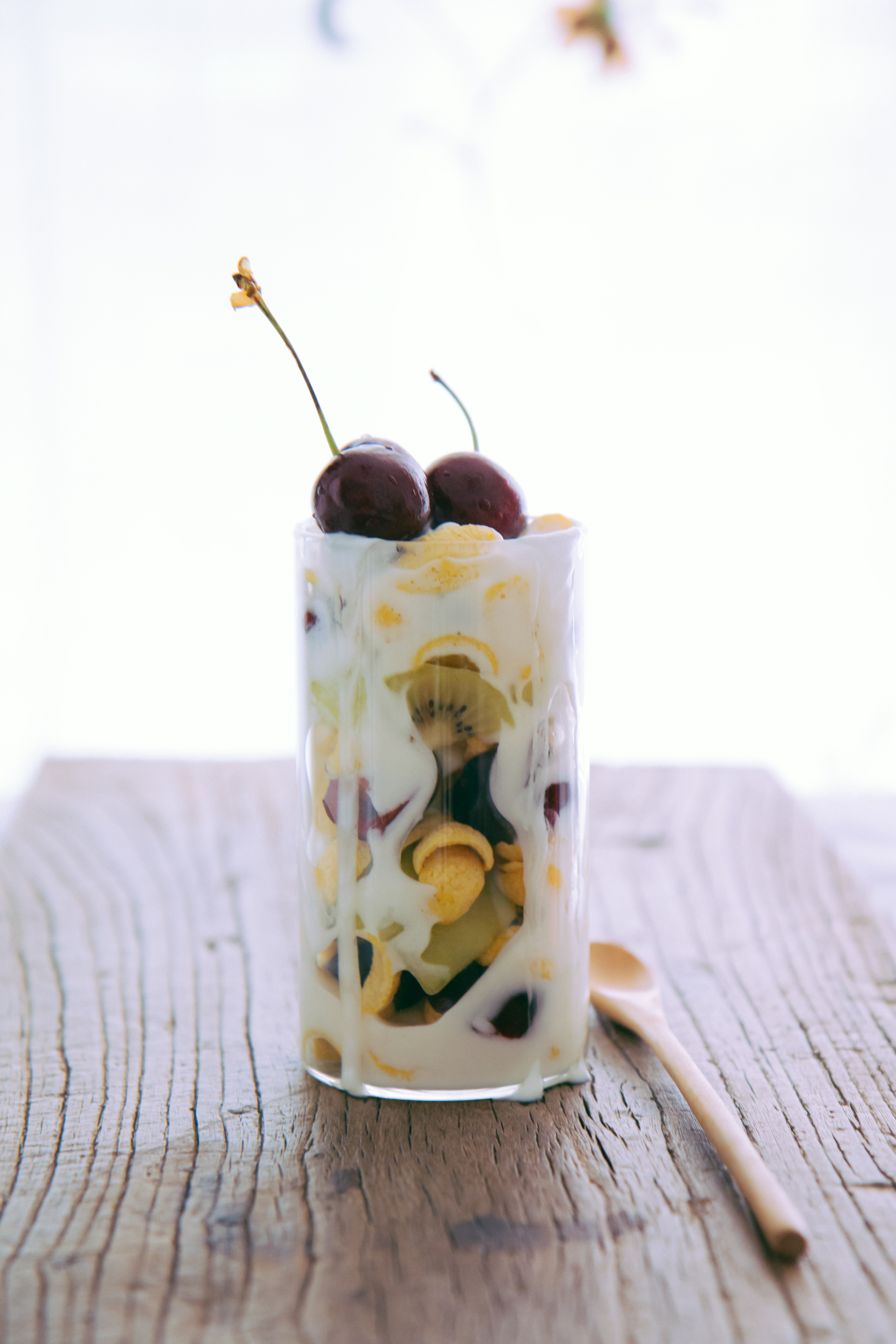 优格脆片层层杯