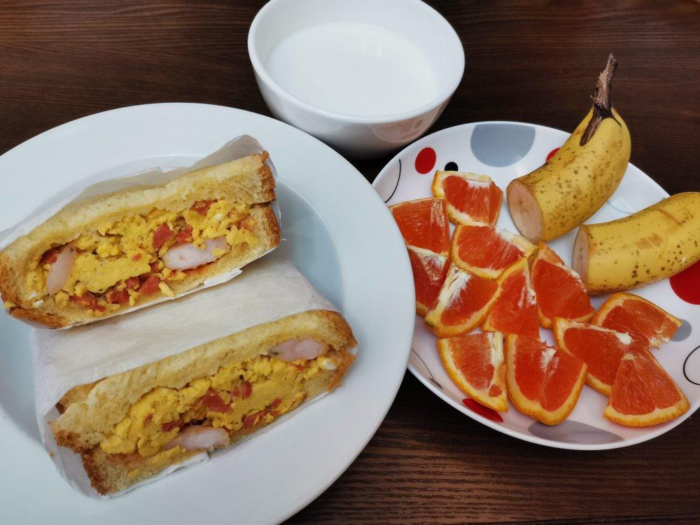 鸡蛋虾仁三明治（含三明治包法）