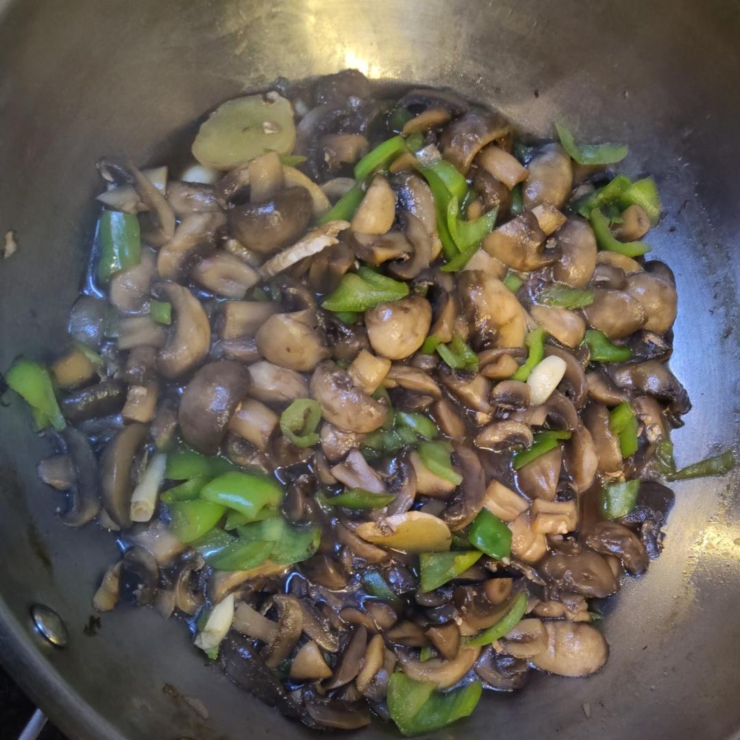 素炒鲜口蘑（白蘑菇），快手家常菜