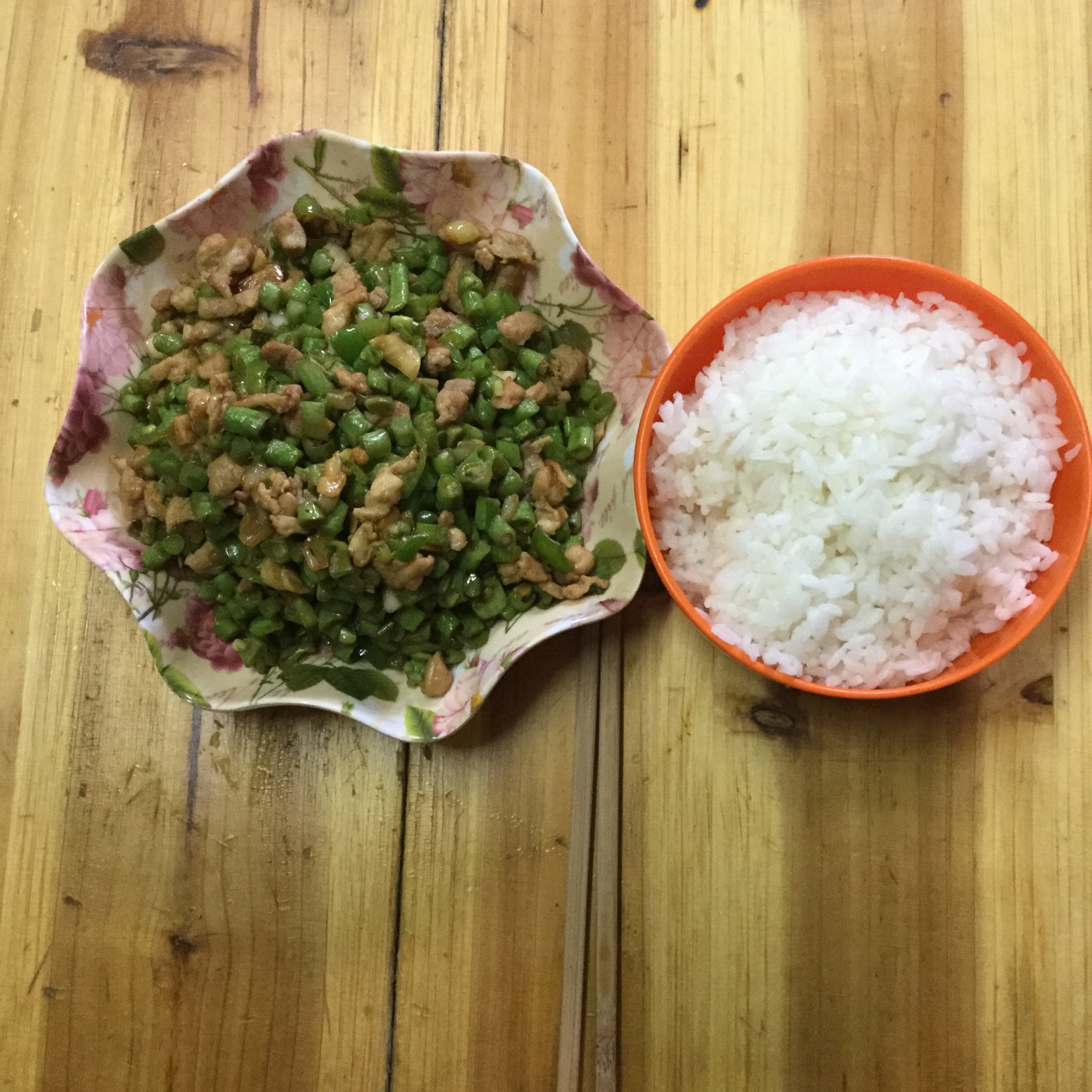 肉沫豆角下饭菜