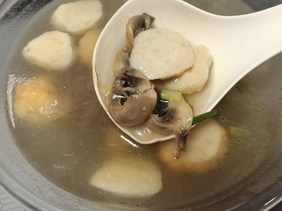 明明是素汤 却鲜得像鸡汤一样的「口蘑汤」