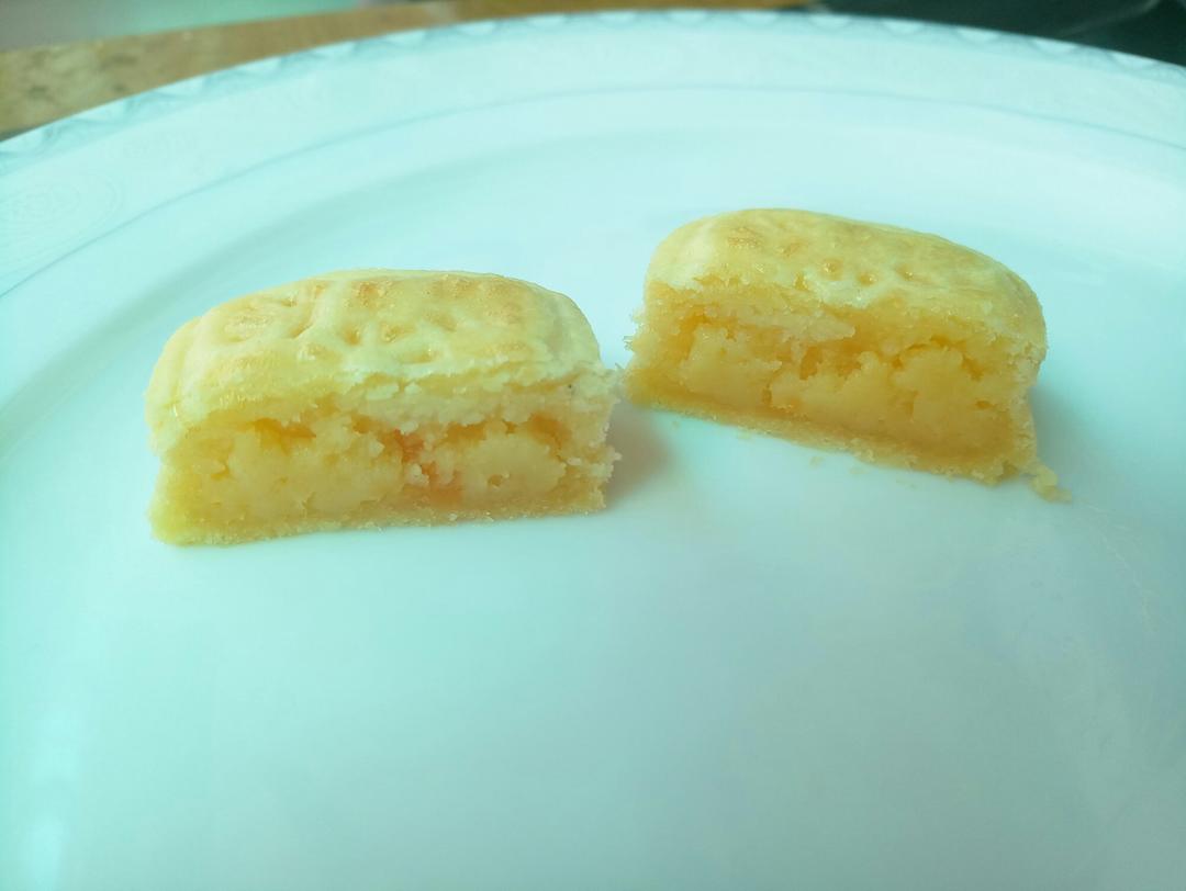 香港半岛奶黄月饼