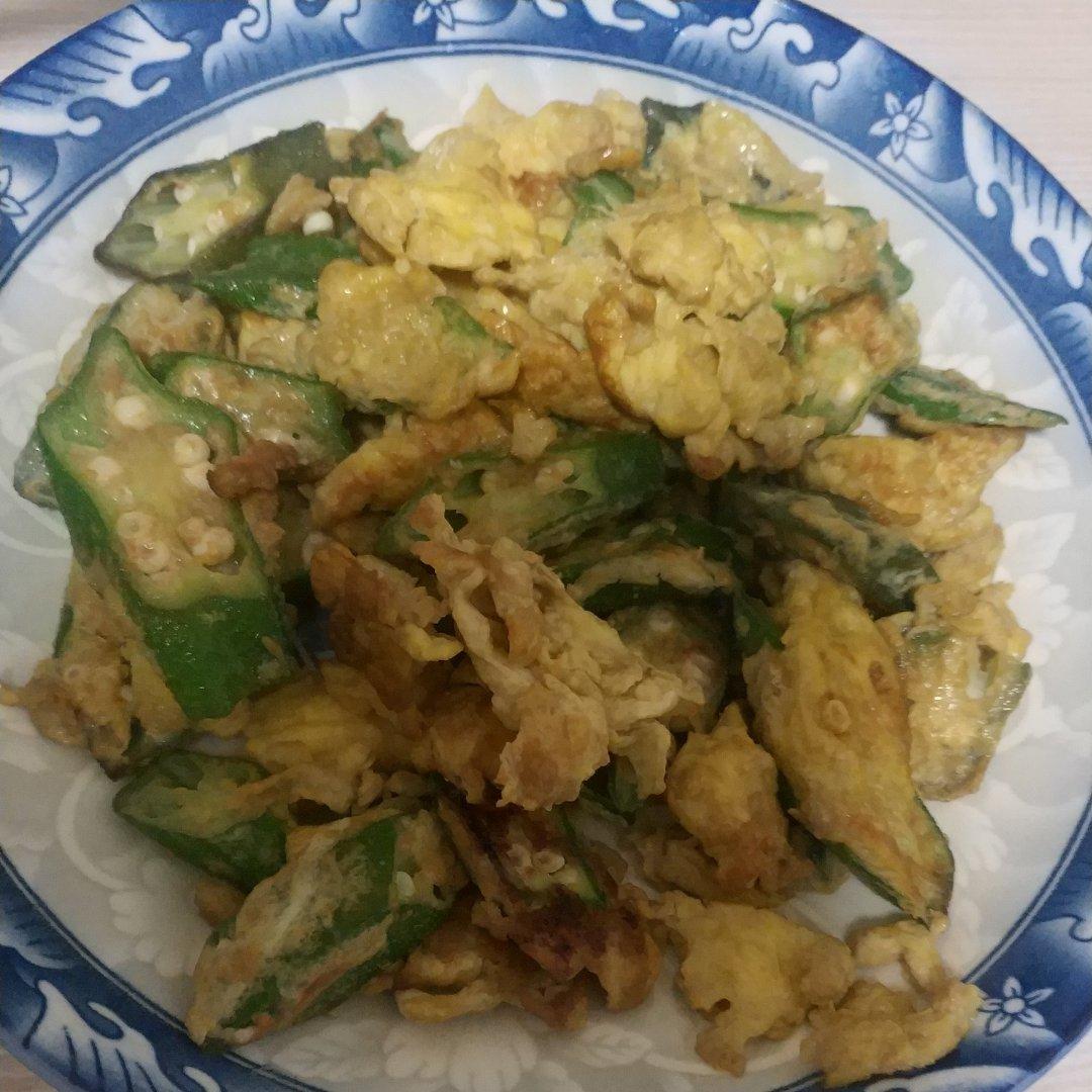 瞬间光盘的秋葵炒鸡蛋