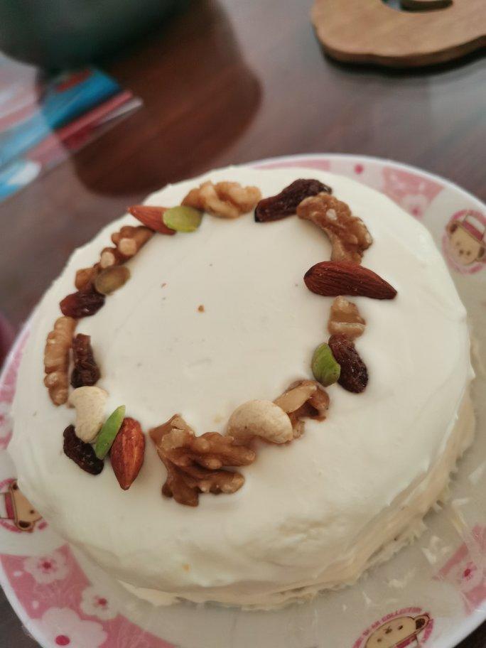 坚果芋泥奶油蛋糕
