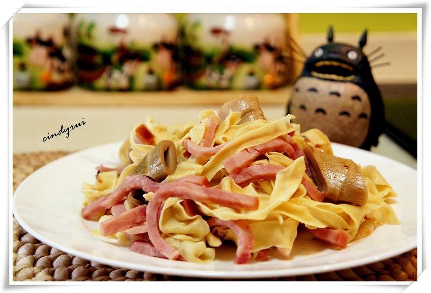 千张火腿炒竹笋的做法