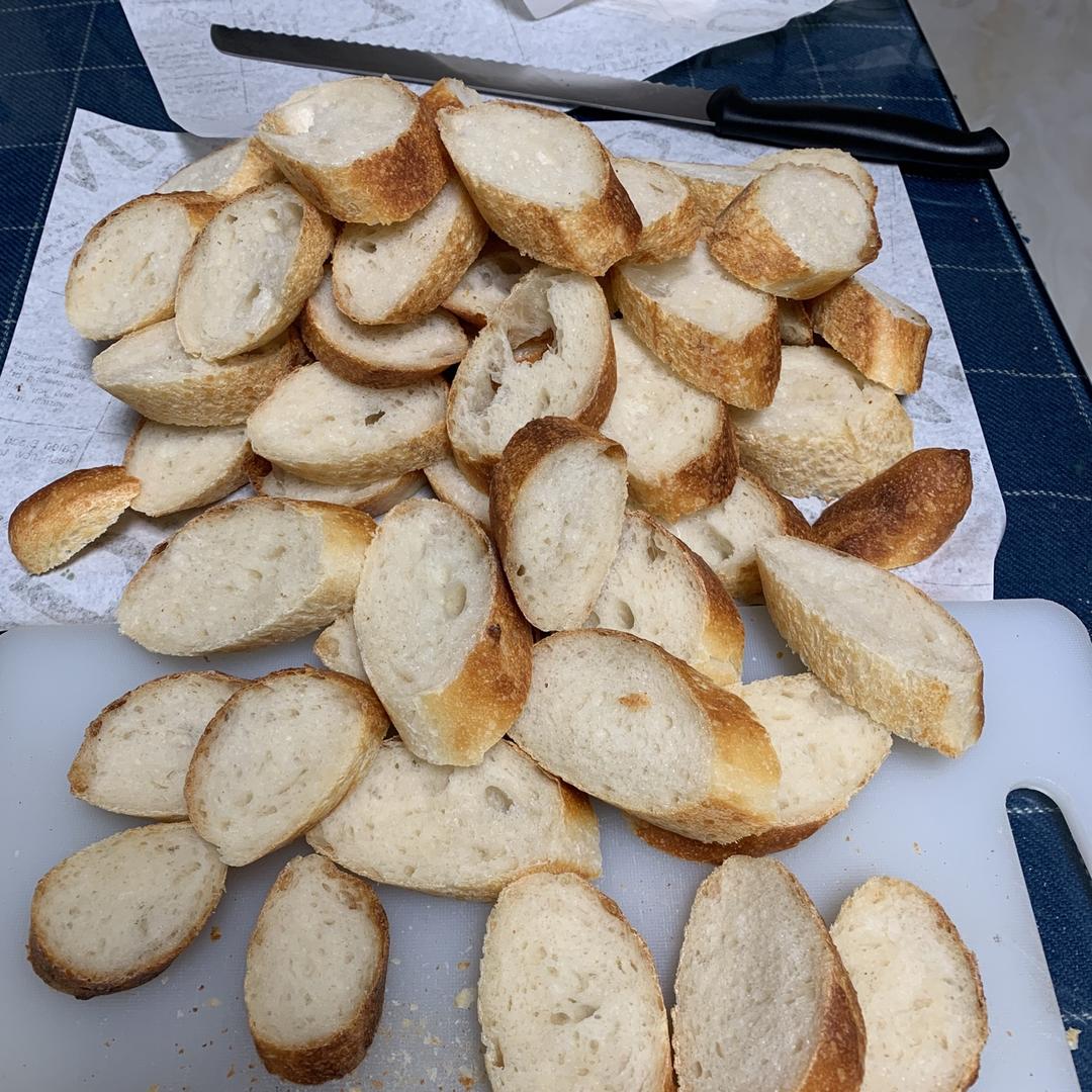 家庭烤箱法棍之二：原味经典法棍（法粉+法国老面+室温发酵）