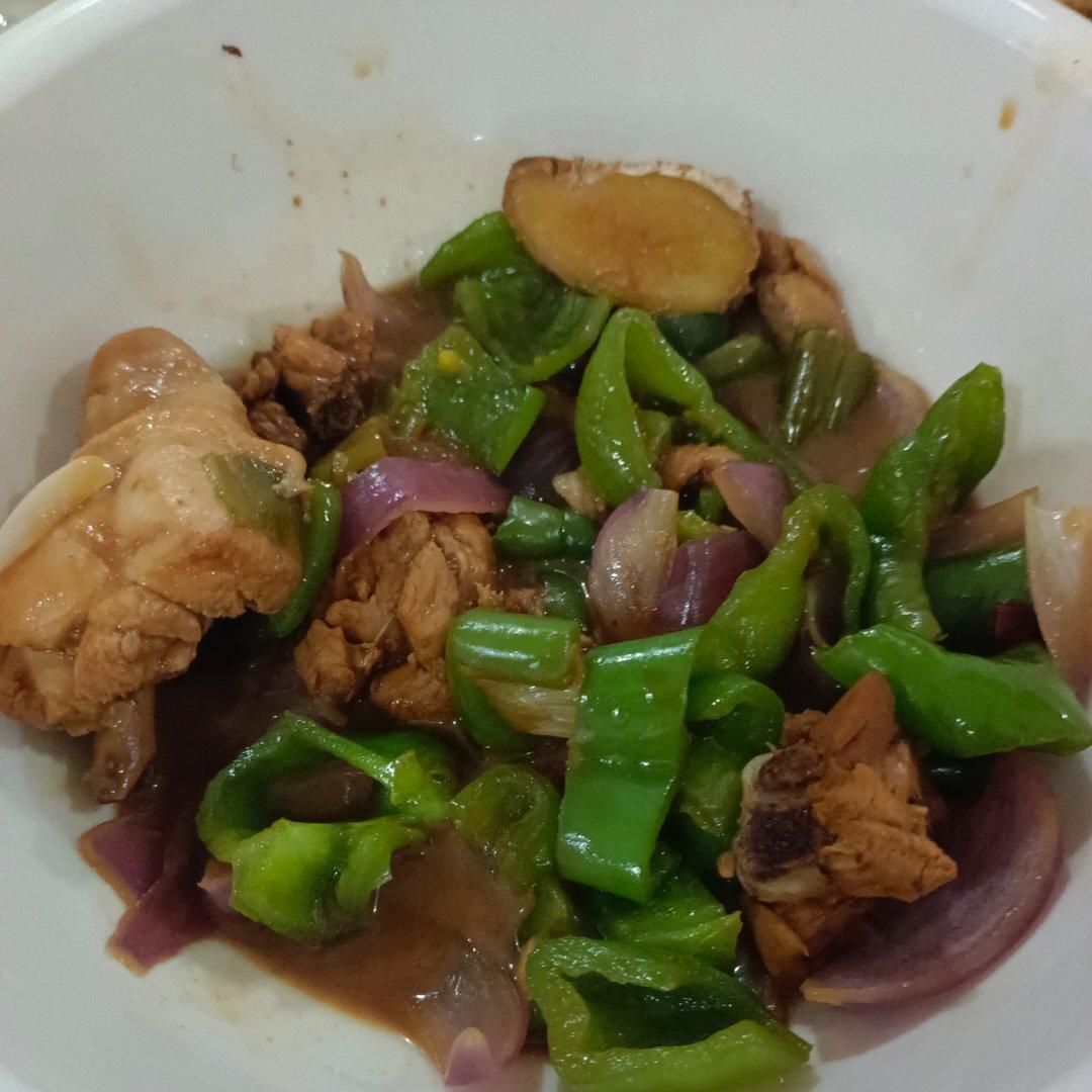 青椒鸡腿肉
