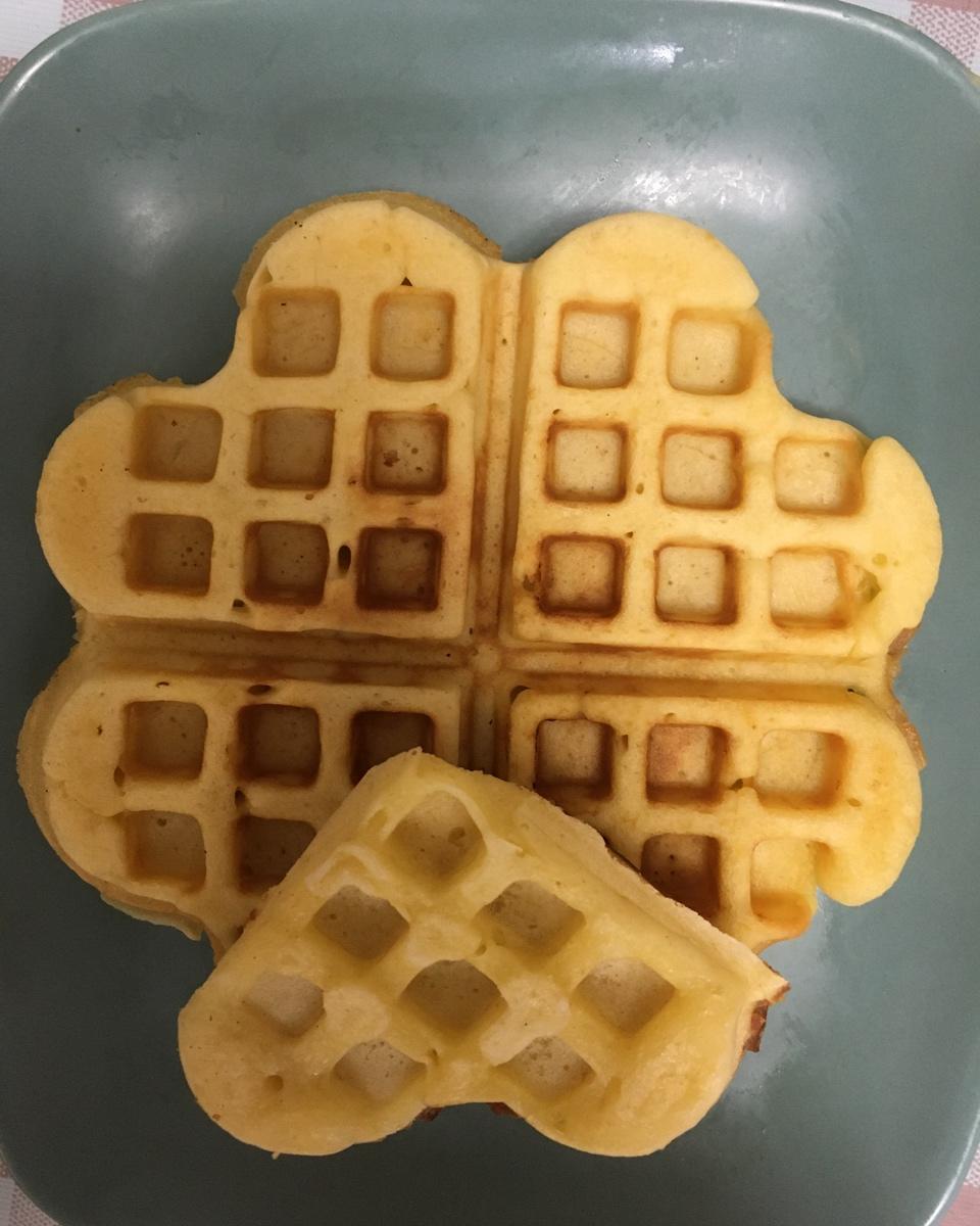 儿童早餐—蓝莓华夫饼