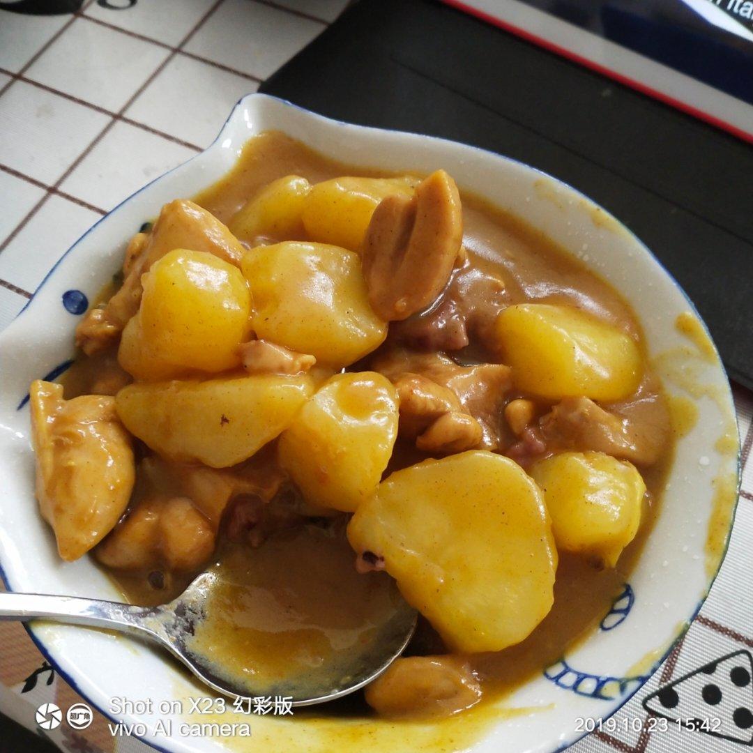 咖喱鸡块饭