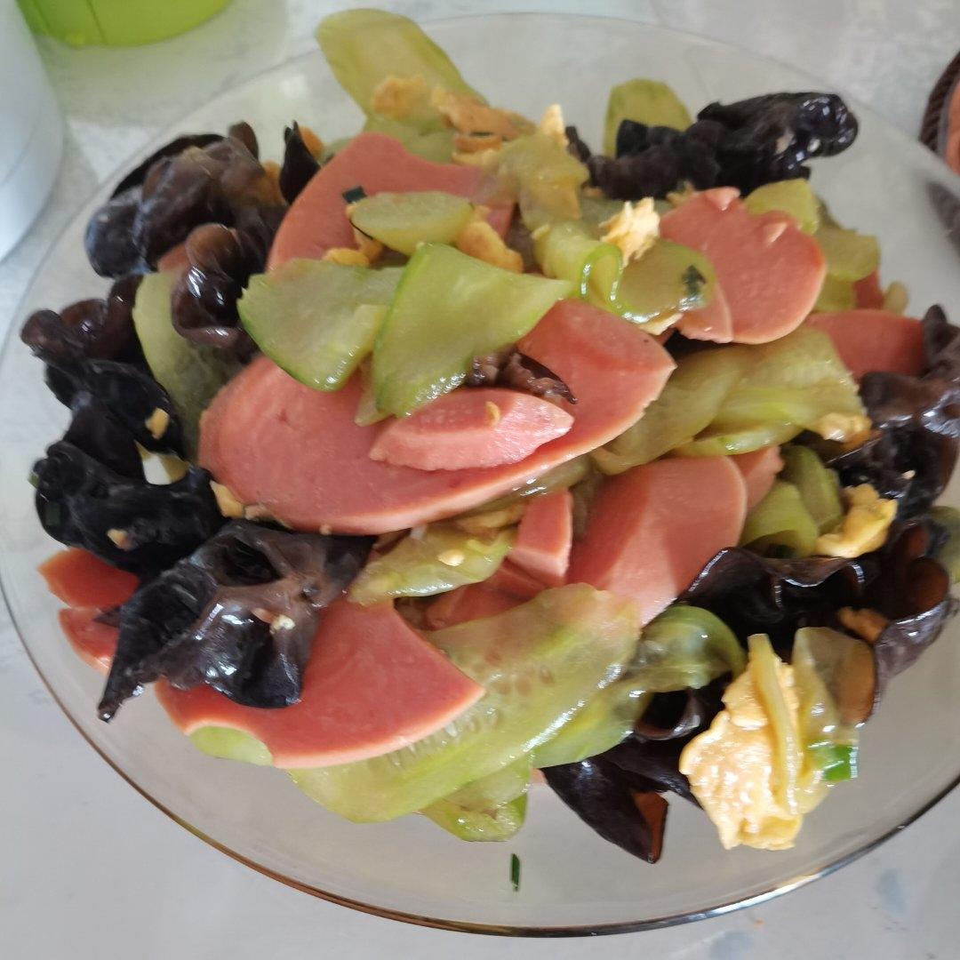 清脆可口的「黄瓜炒鸡蛋」