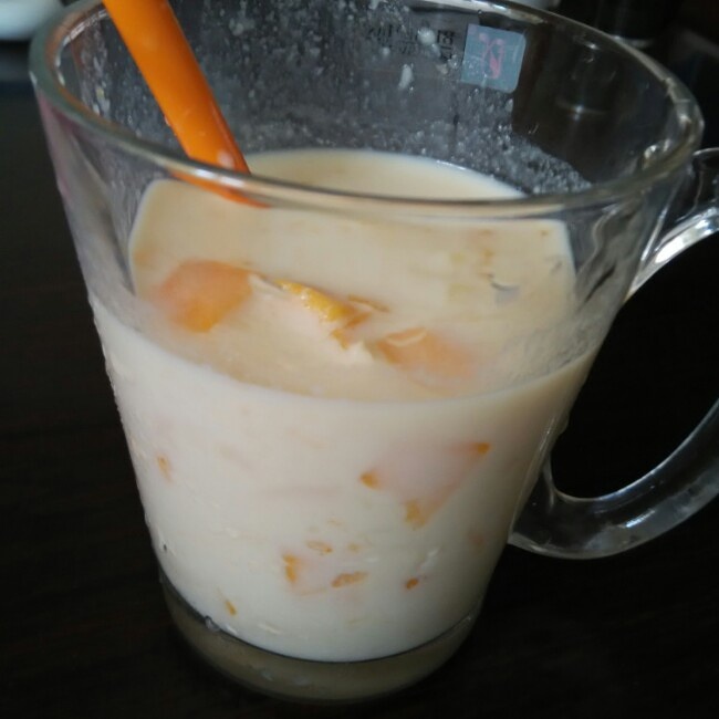 椰奶榴香芒果捞的做法