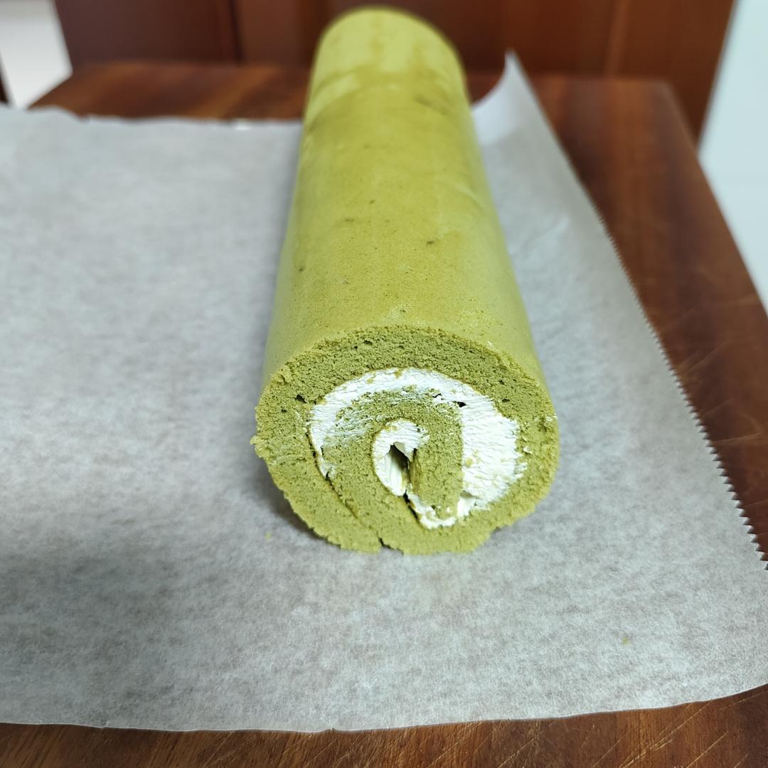 抹茶茉莉奶油蛋糕卷 这清香味绝了！难怪店里卖的这么好