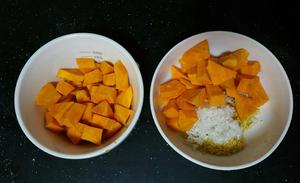 黄金南瓜二米粥的做法 步骤1