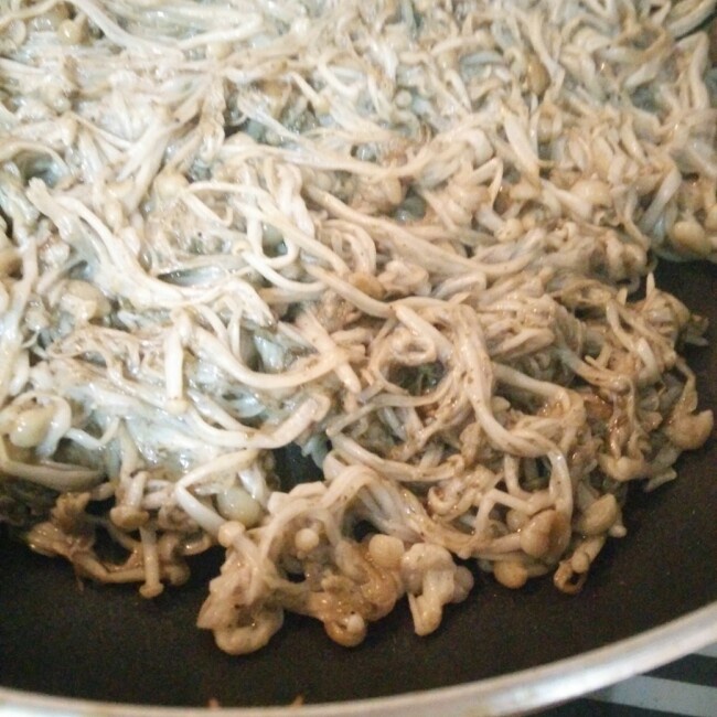 孜然金针菇