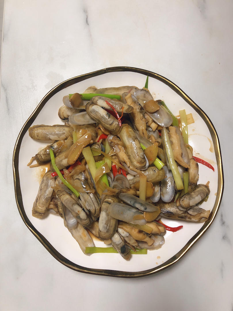 葱姜爆炒蛏子王