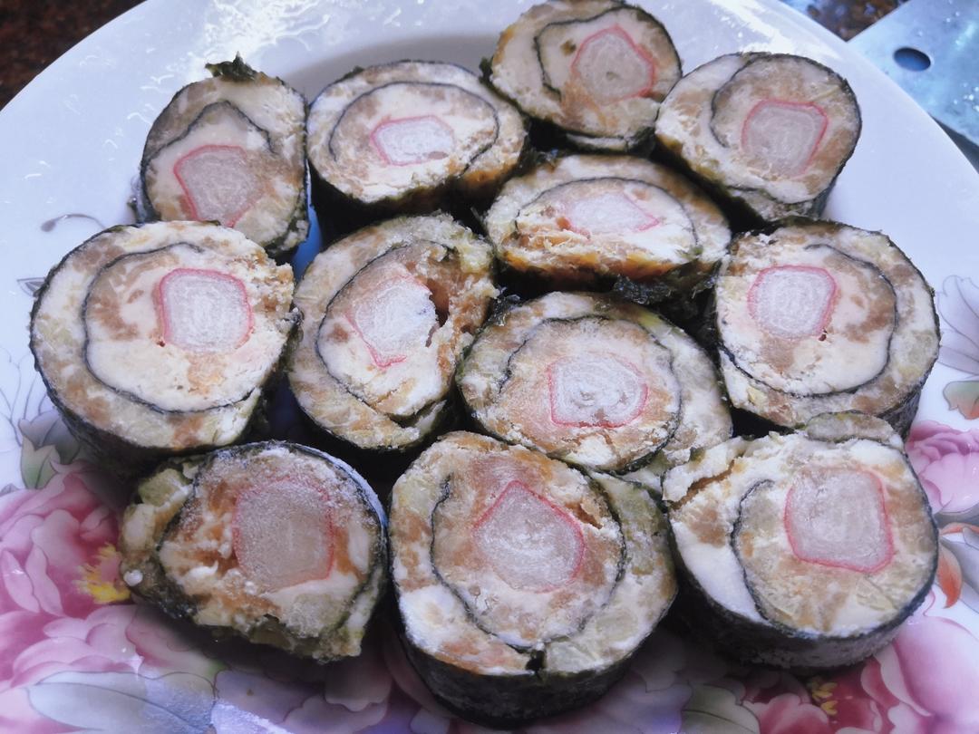 怎样才能做出鲜嫩多汁的肉馅【蟹柳紫菜卷】