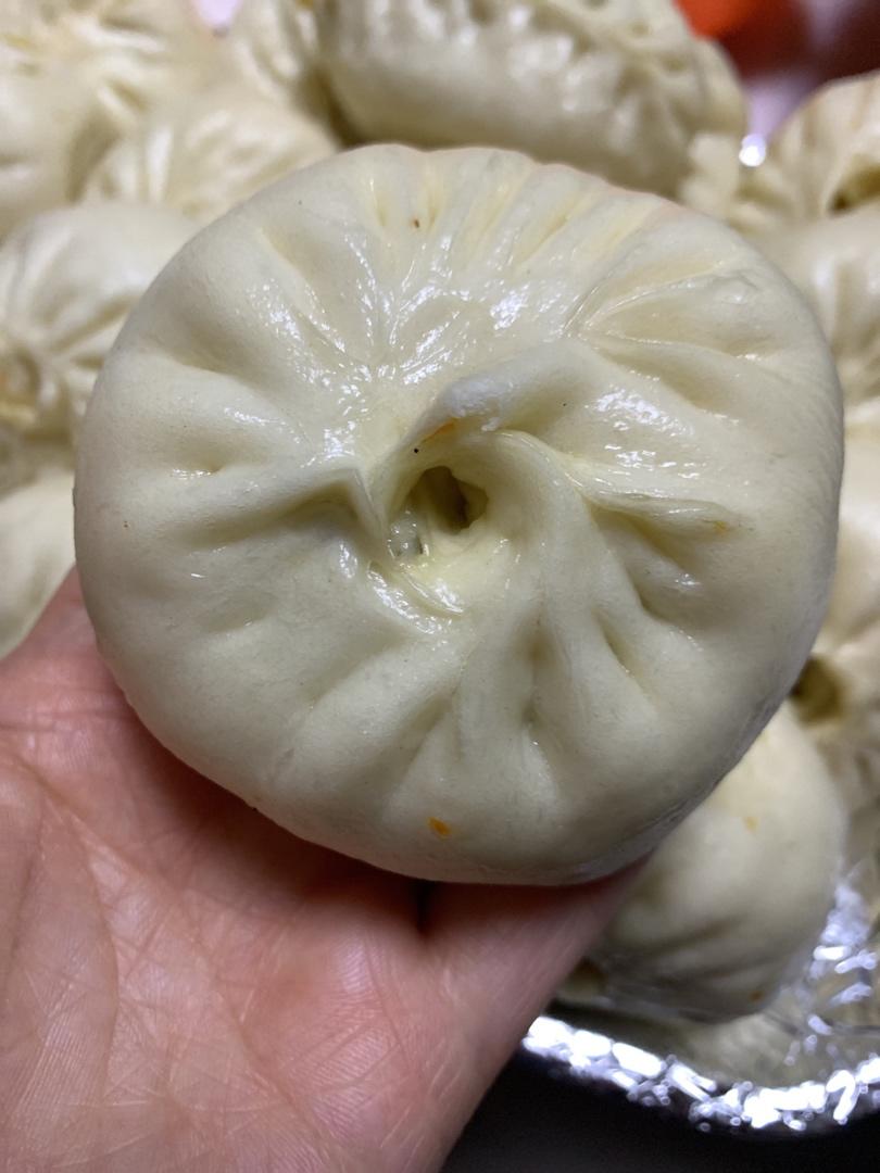 胡萝卜木耳鸡蛋素包子