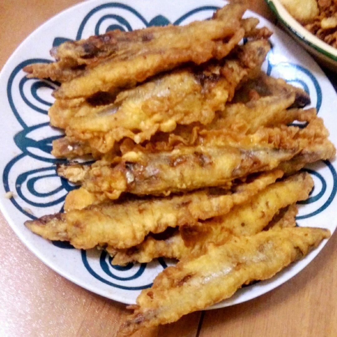 香煎多春鱼