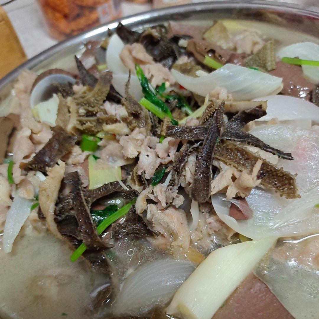 酸汤肥牛卷