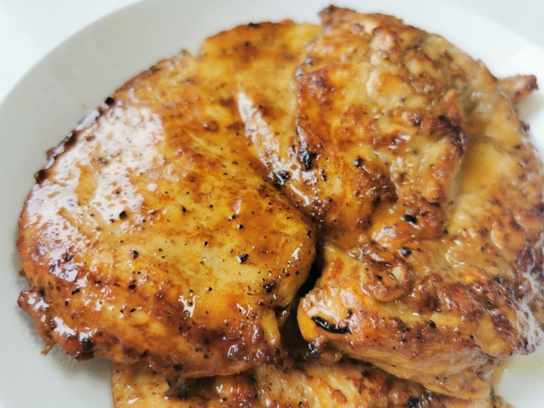 【嫩煎鸡胸肉】