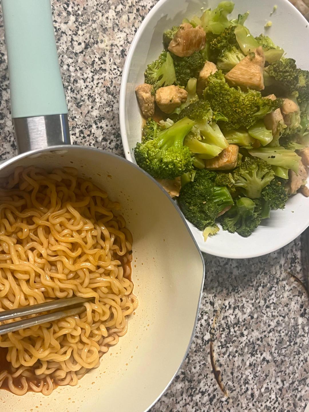 西蓝花炒鸡胸肉