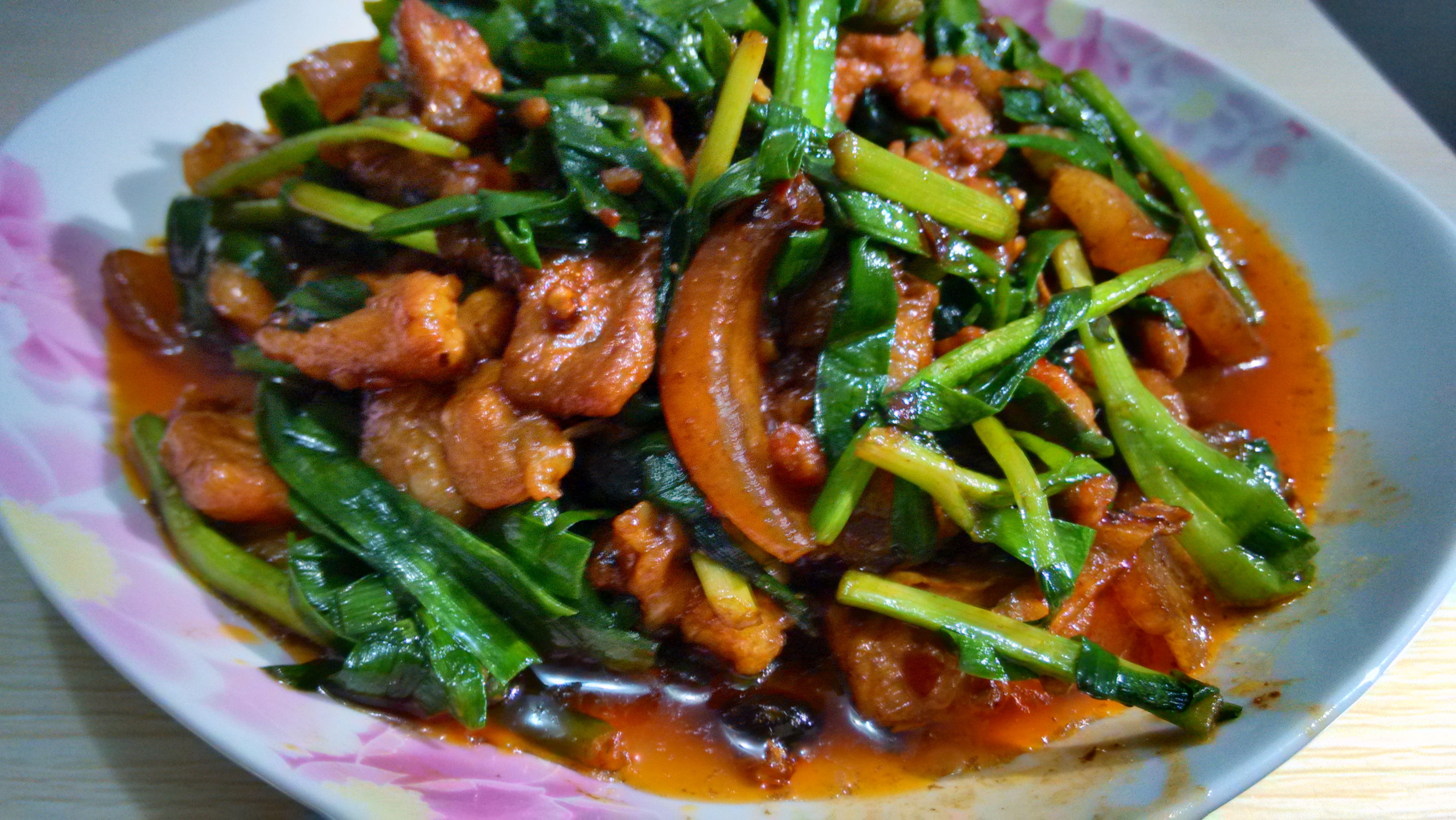 韭菜花小炒肉
