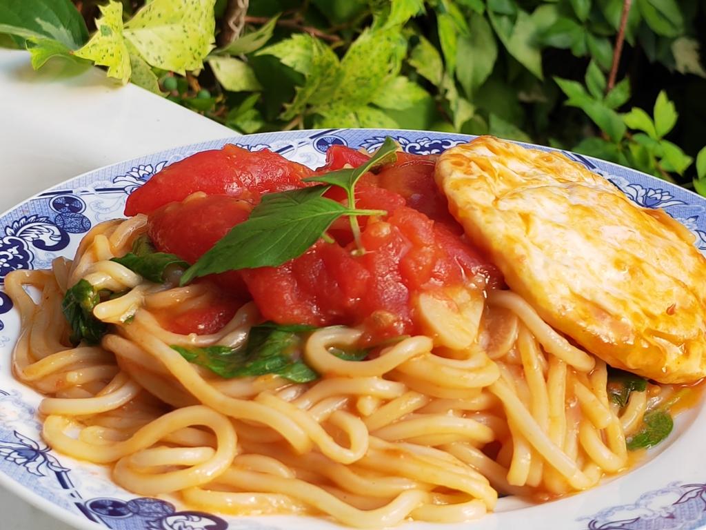 令人心情愉悦的早餐【蕃茄煎蛋焖面】