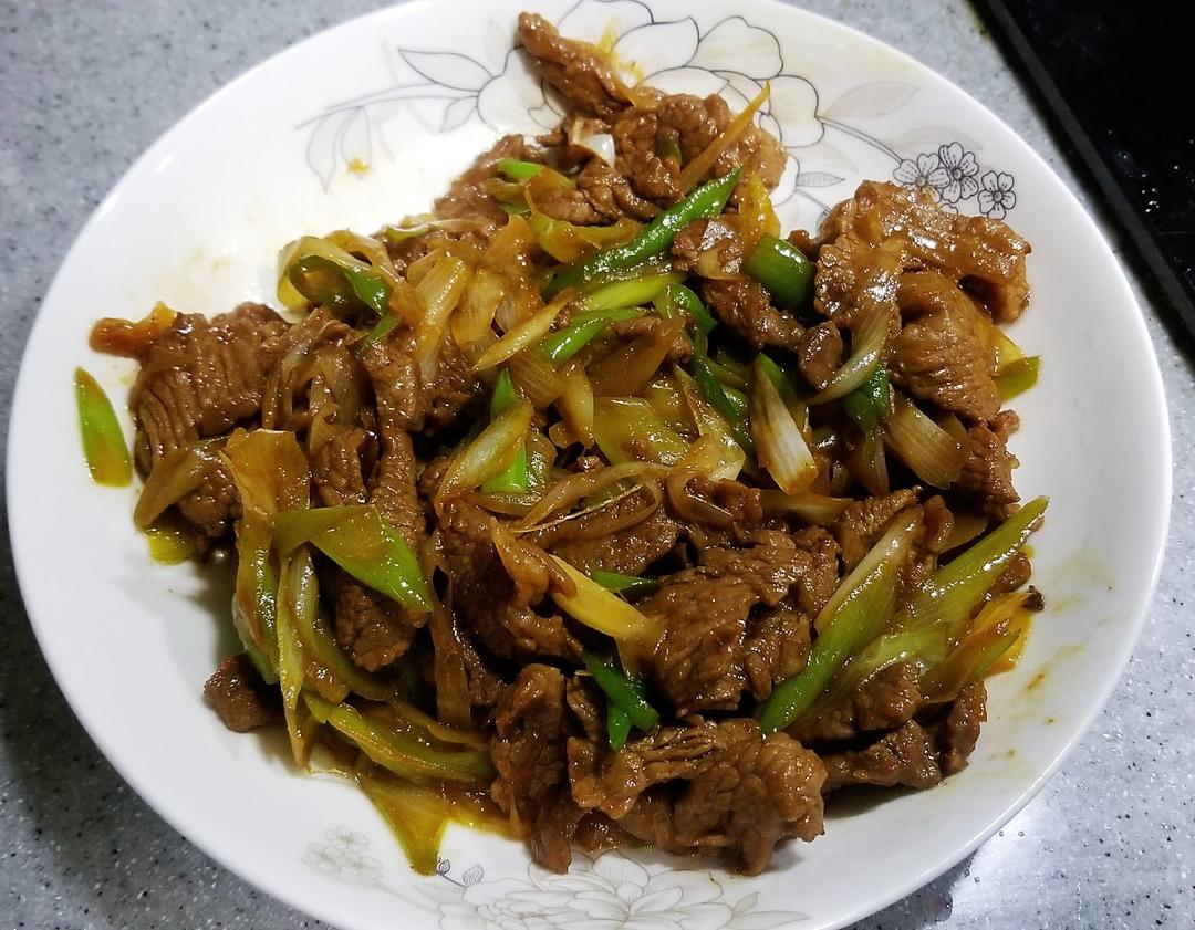 【嗷呜】老北京葱爆羊肉