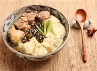 酸菜鸡腿炖冻豆腐的做法 步骤6