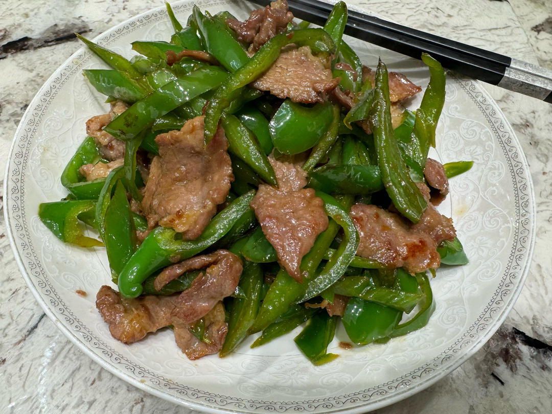 超下饭 ！小炒肉（辣椒炒肉）