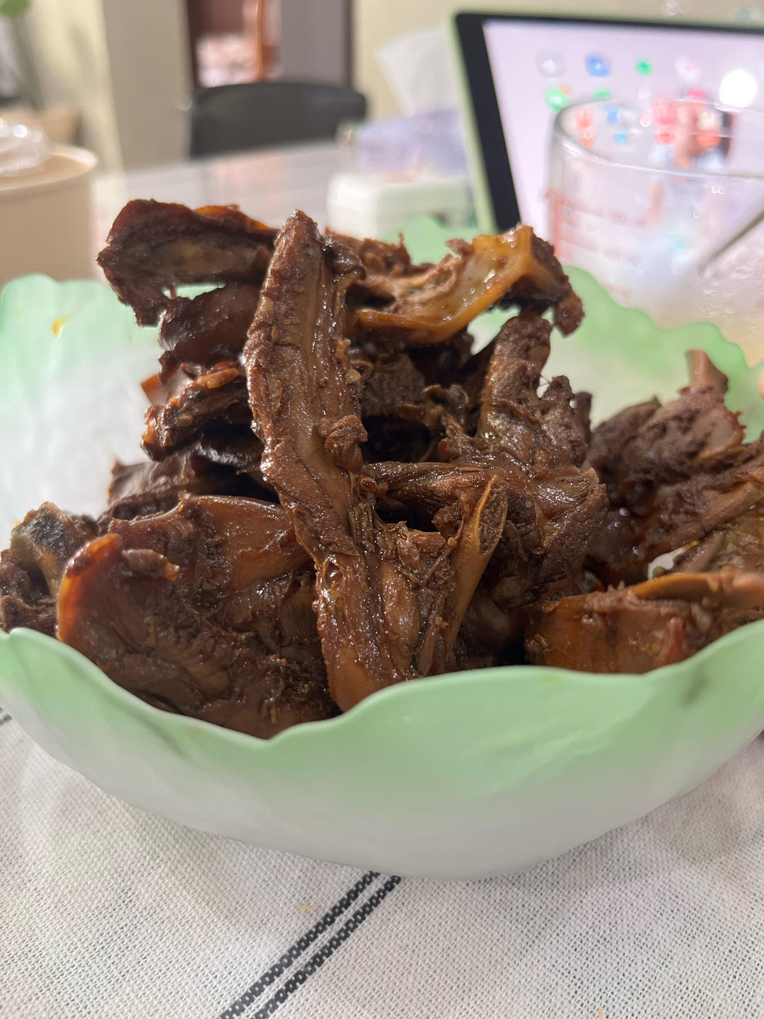 电饭锅版卤鸭翅膀（周黑鸭本鸭）