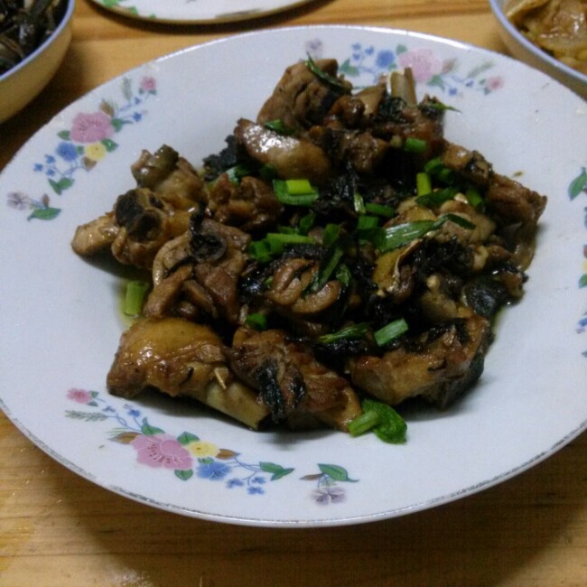 茶香鸡翅中