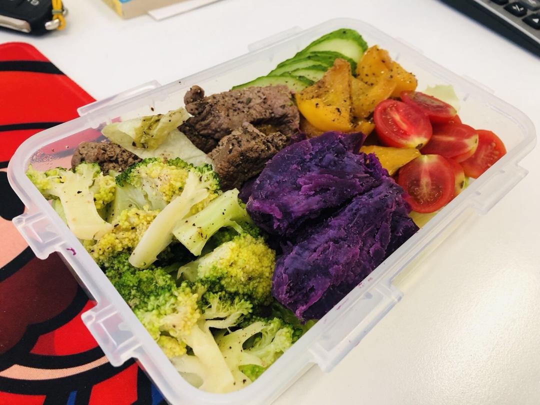 🍳牛排沙拉