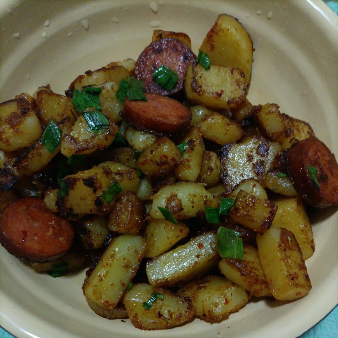 烧烤风味的土豆小香肠