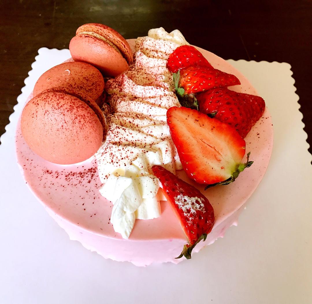 巧克力草莓慕斯蛋糕