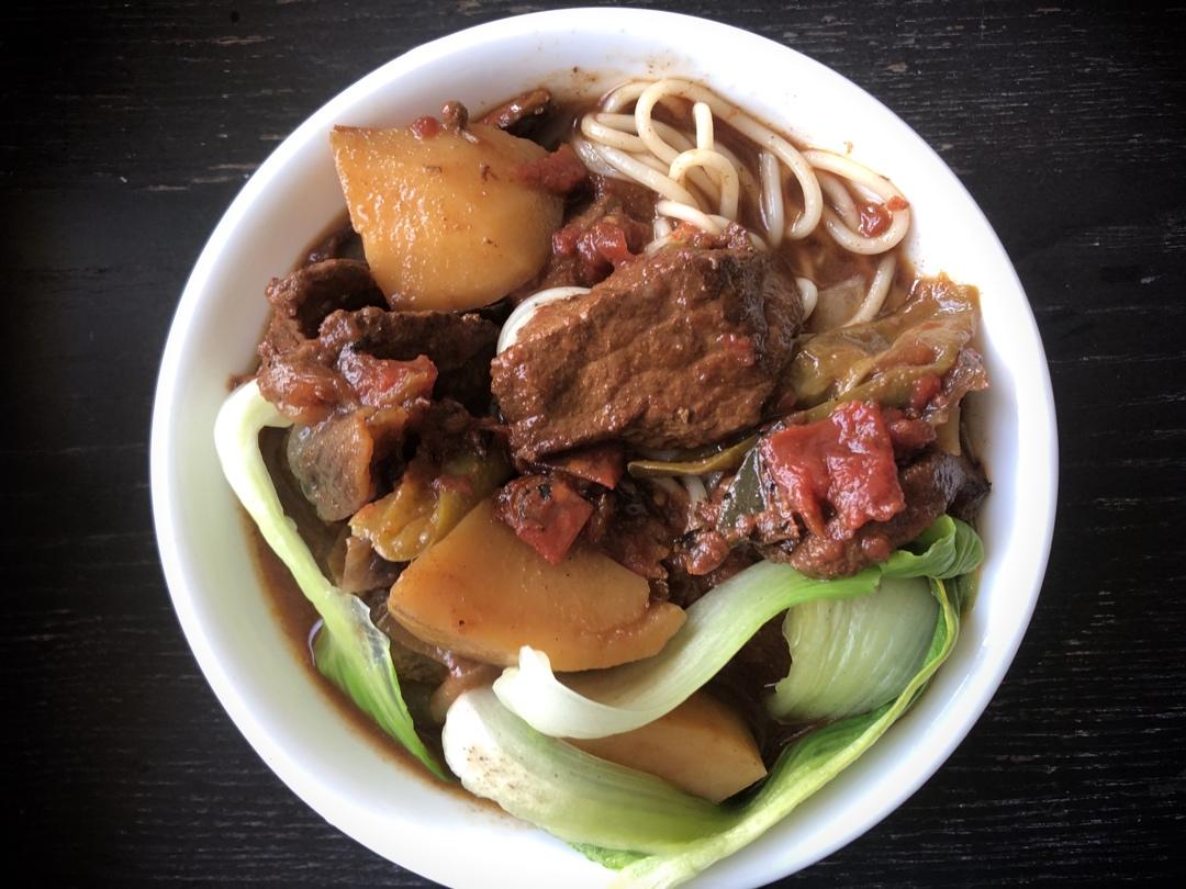 番茄土豆炖牛腩