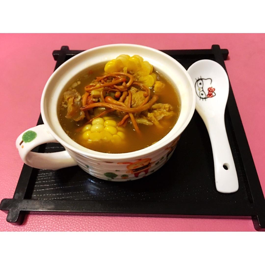 虫草花玉米排骨汤