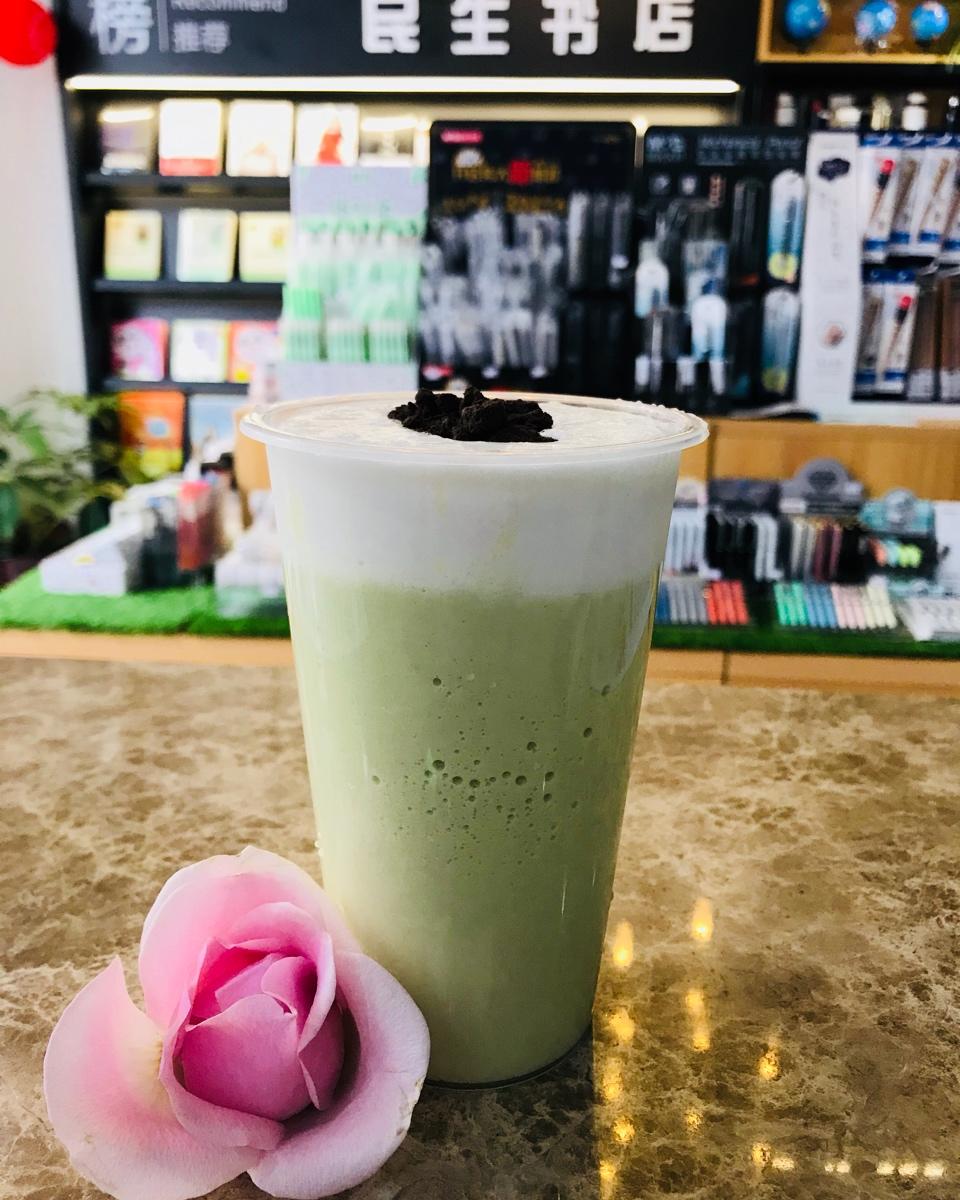 牛油果奶昔