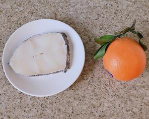 宝宝营养辅食|橙香鳕鱼泥的做法 步骤1