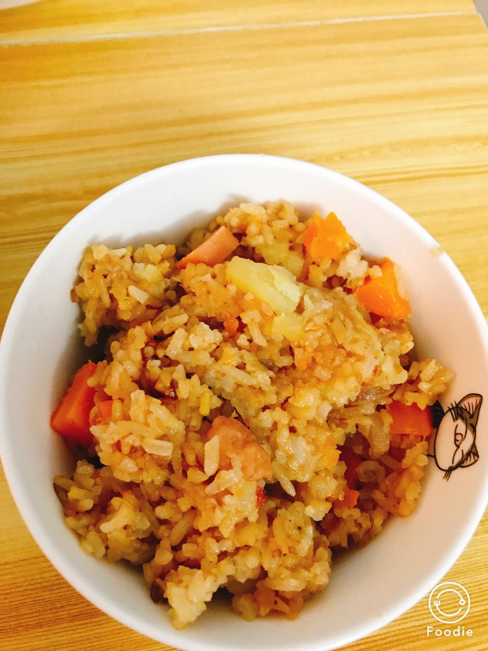 懒人食谱之土豆胡萝卜腊肉焖饭
